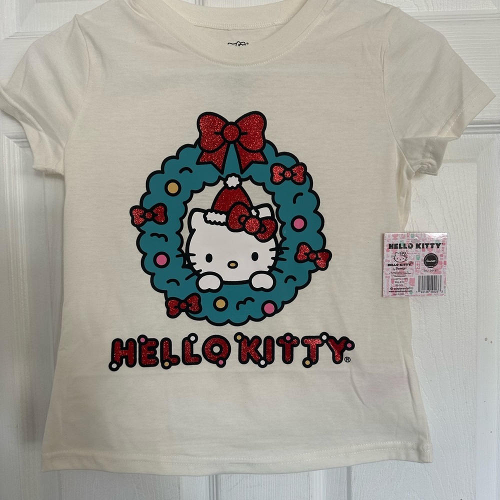 🆕Hello Kitty Christmas Shirt